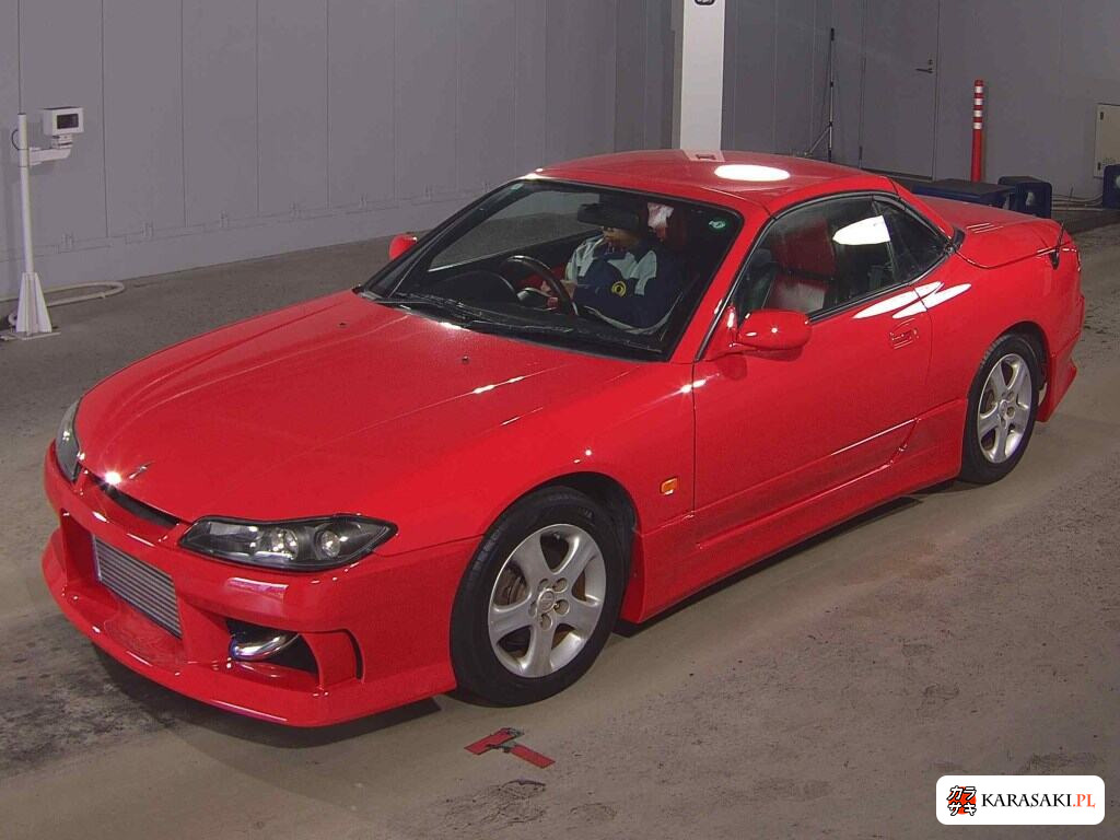 Nissan Silvia 2001 z aukcji japońskiej
