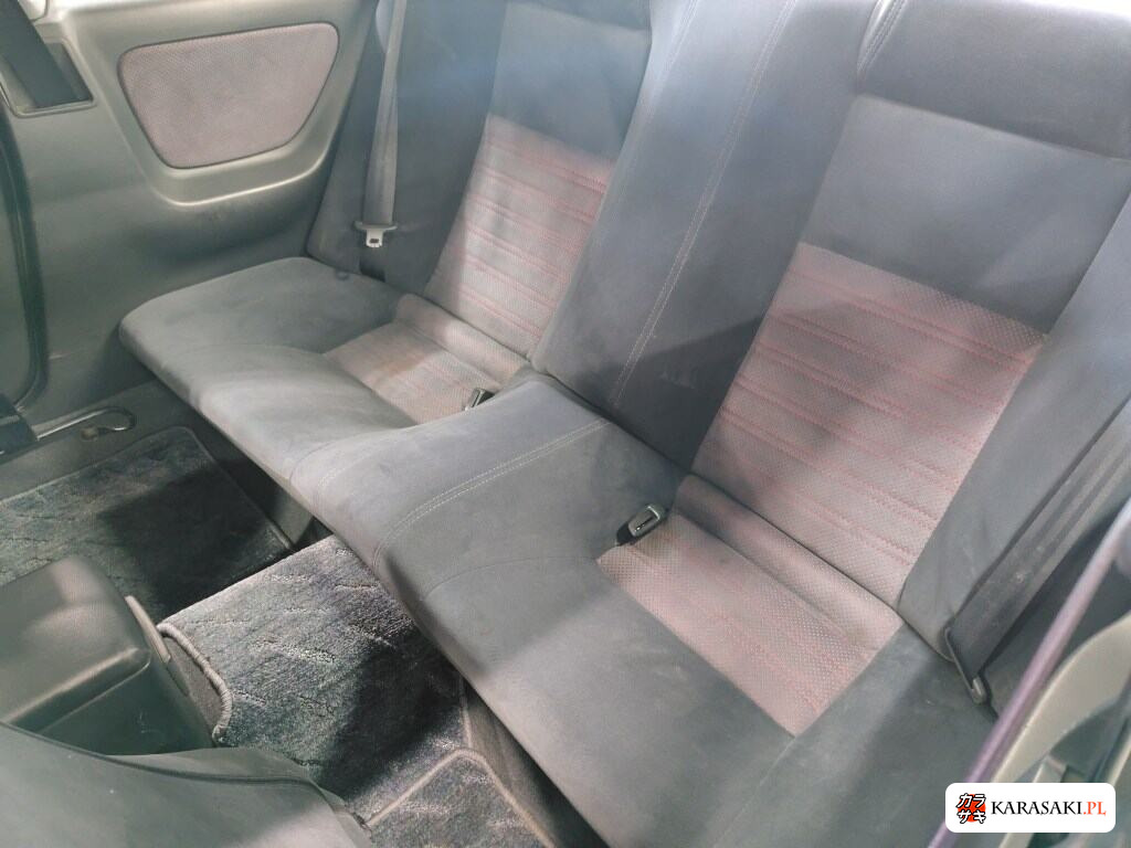 Nissan Skyline 1998 z aukcji japońskiej