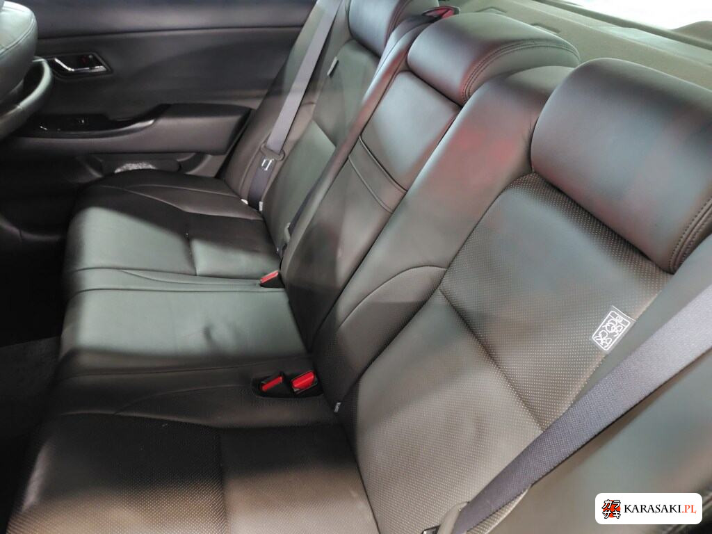 Toyota Crown 2008 z aukcji japońskiej