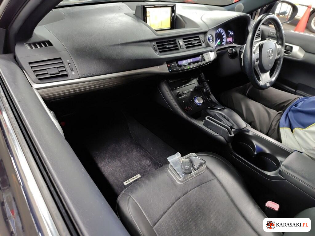 Lexus CT 2011 z aukcji japońskiej