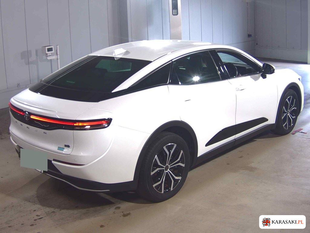 Toyota Crown Crossover 2024 z aukcji japońskiej