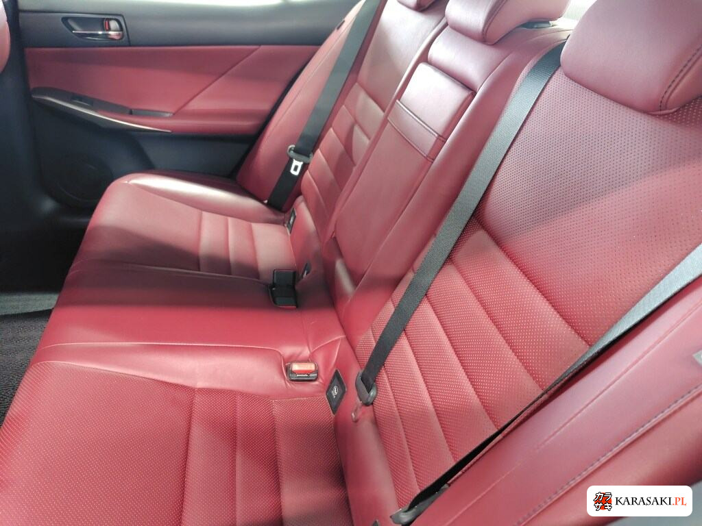Lexus Is 2013 z aukcji japońskiej