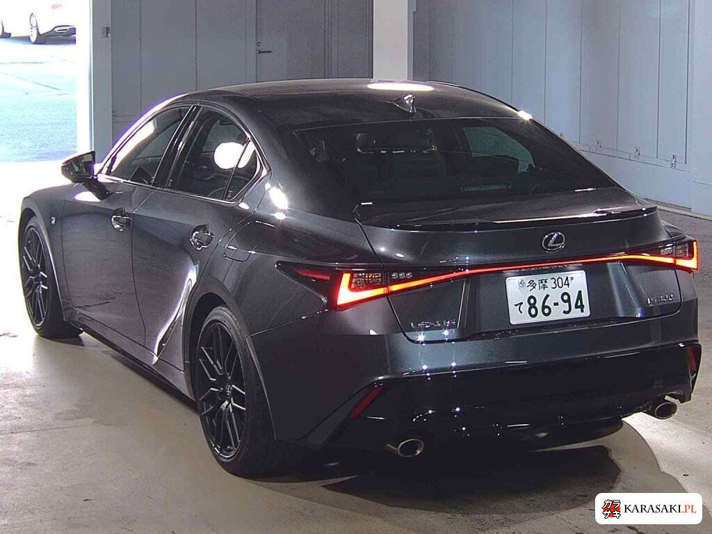 Lexus Is 2021 z aukcji japońskiej