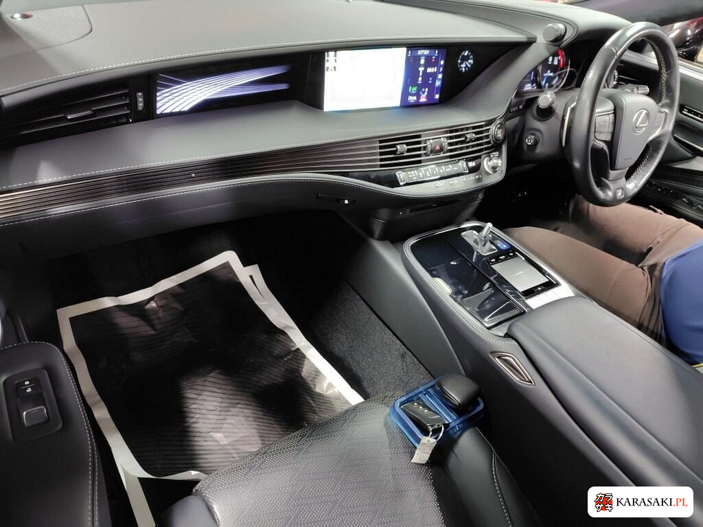 Lexus LS 2019 z aukcji japońskiej