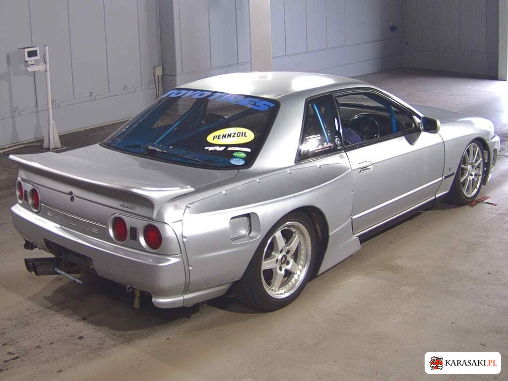 Nissan Skyline 1993 z aukcji japońskiej