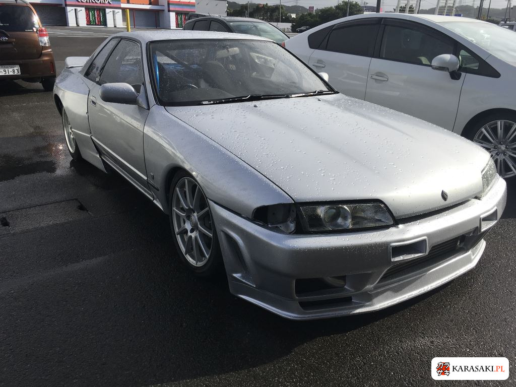 Nissan Skyline 1993 z aukcji japońskiej
