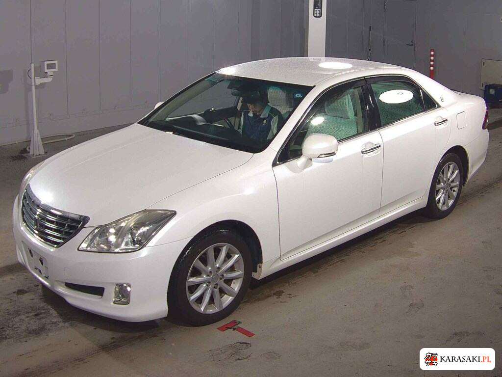 Toyota Crown 2008 z aukcji japońskiej