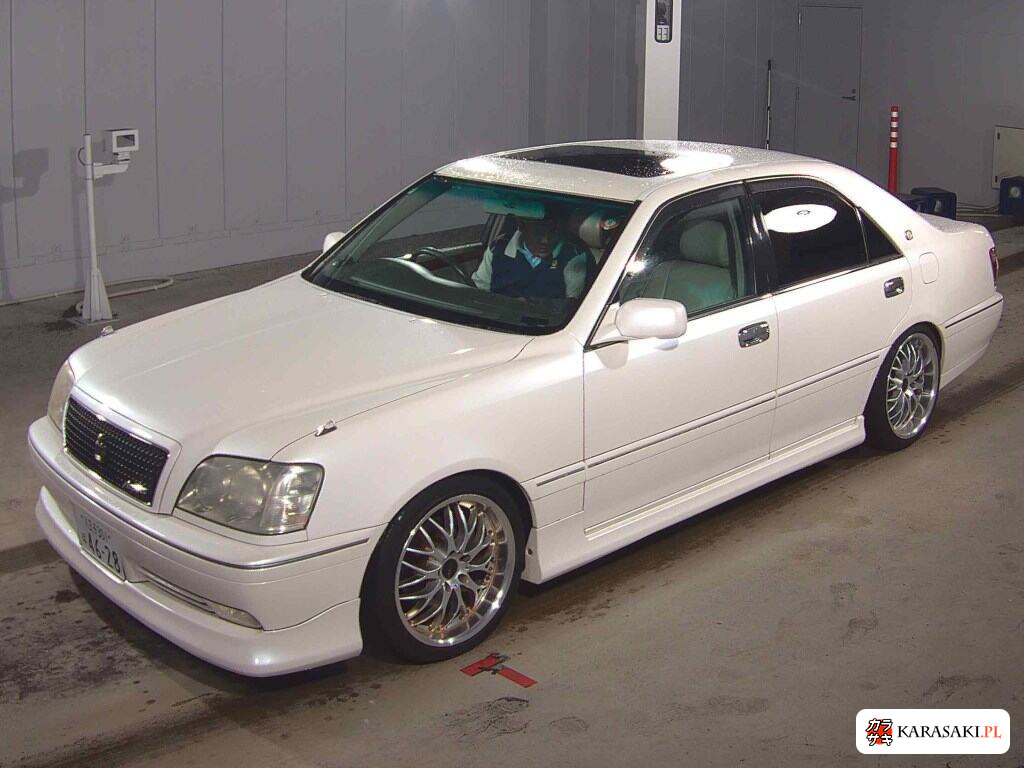 Toyota Crown 2000 z aukcji japońskiej