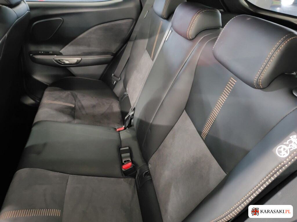 Lexus LBX 2024 z aukcji japońskiej