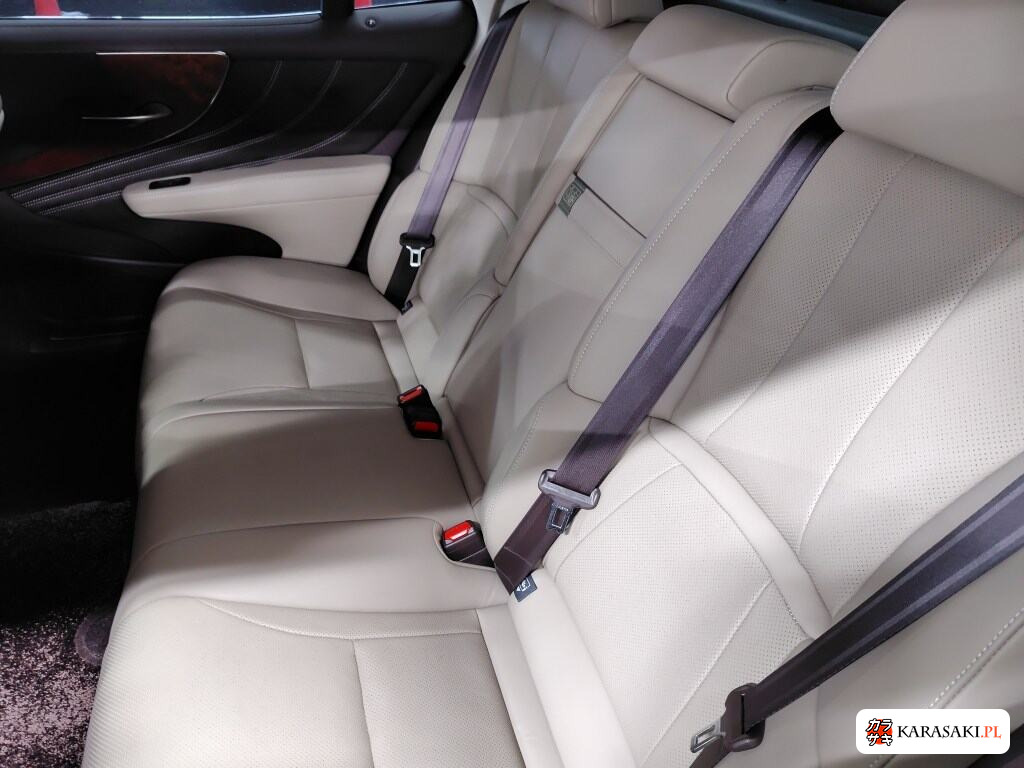 Lexus LS 2018 z aukcji japońskiej