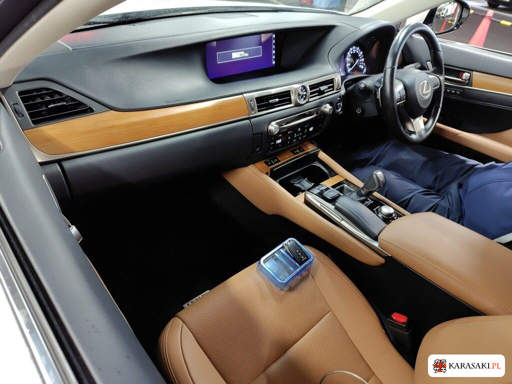 Lexus GS 2018 z aukcji japońskiej