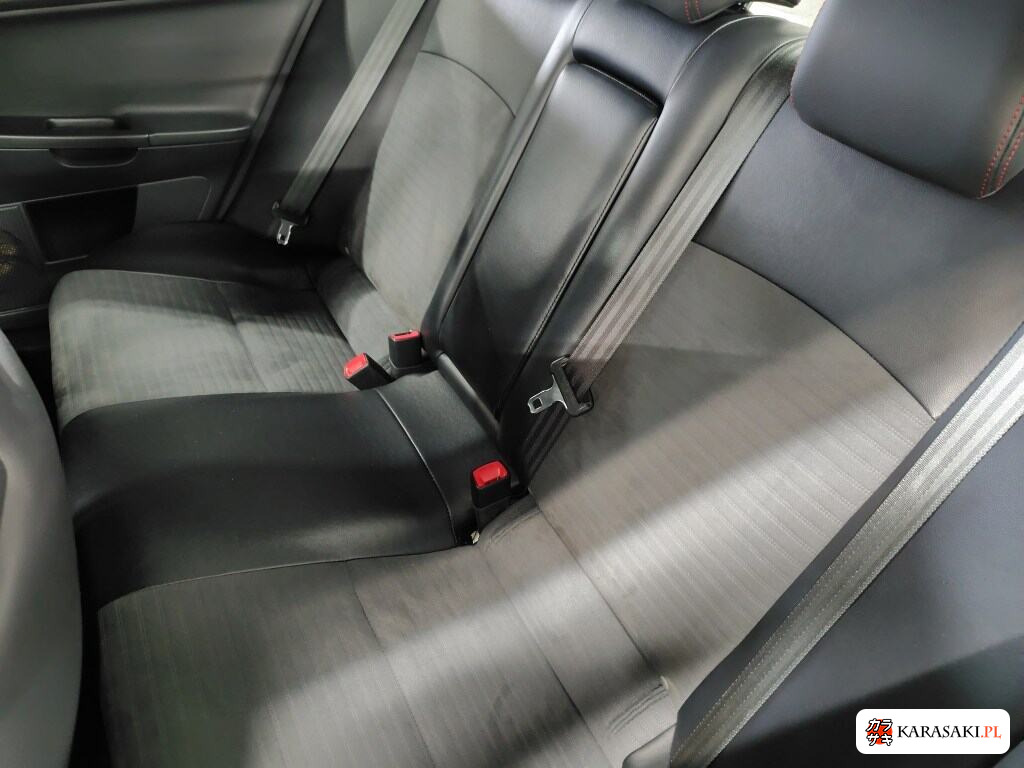 Mitsubishi Lancer 2015 z aukcji japońskiej