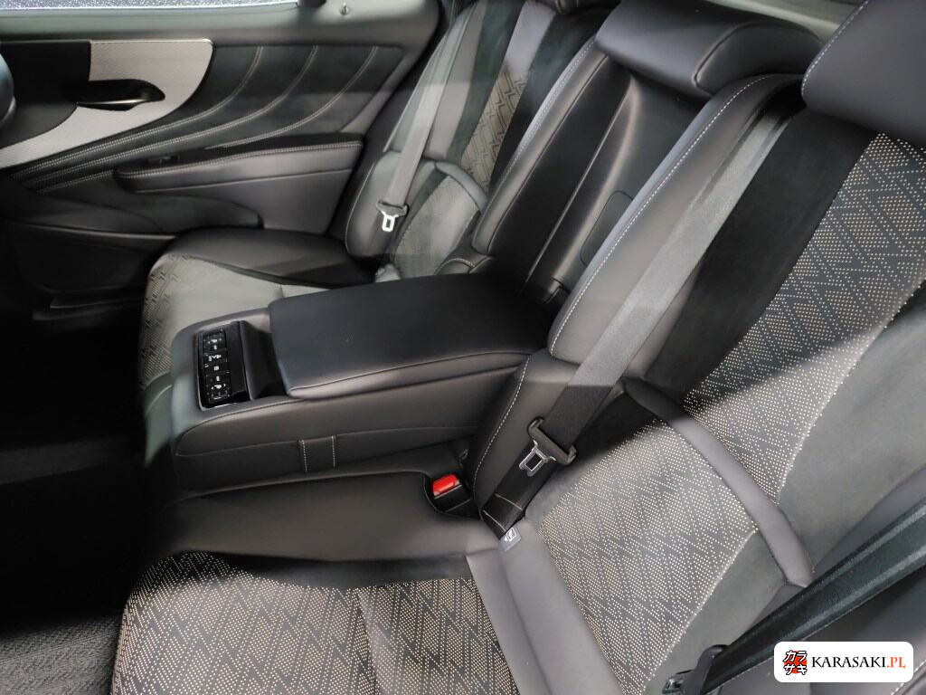 Lexus LS 2018 z aukcji japońskiej