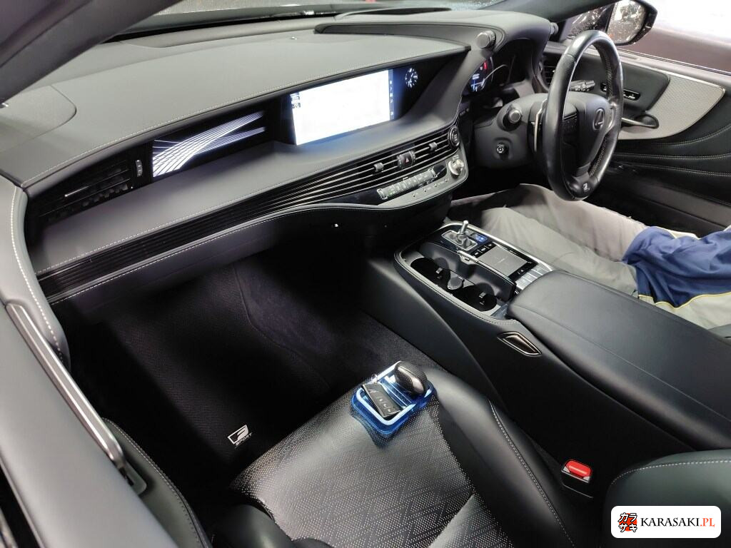 Lexus LS 2018 z aukcji japońskiej