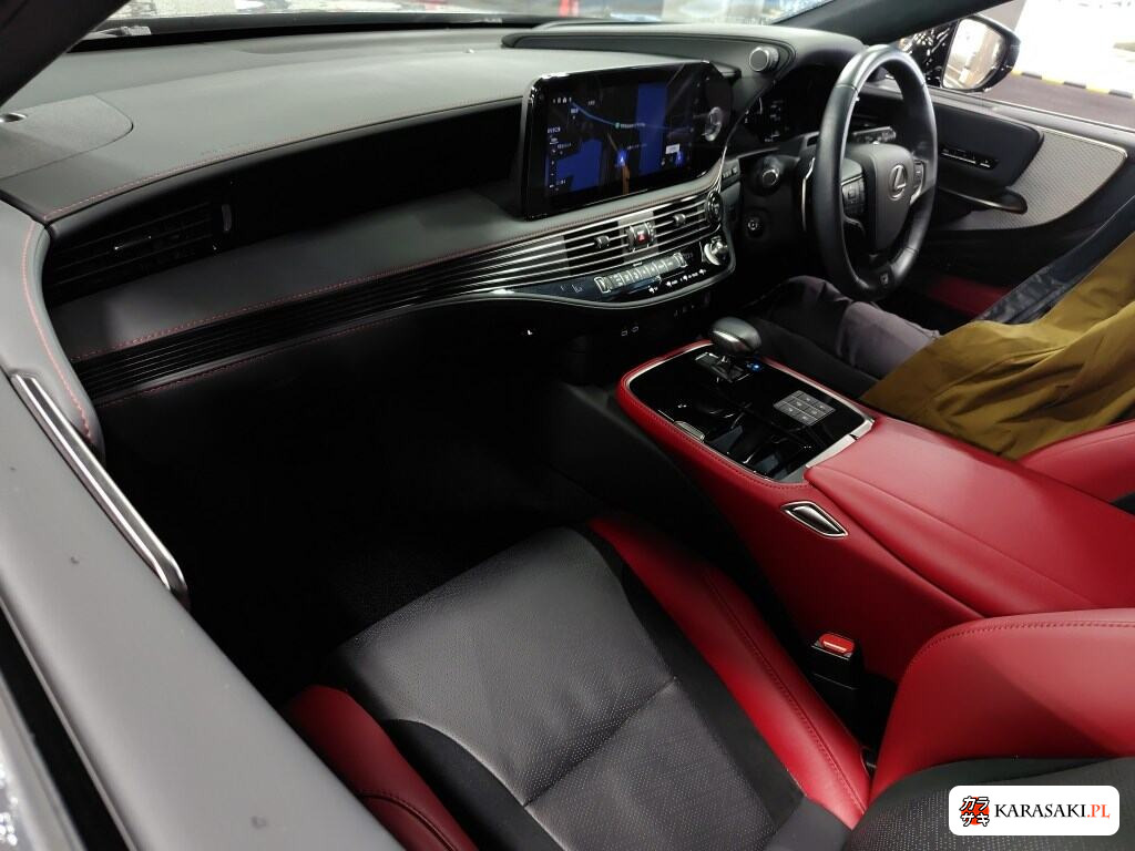 Lexus LS 2024 z aukcji japońskiej