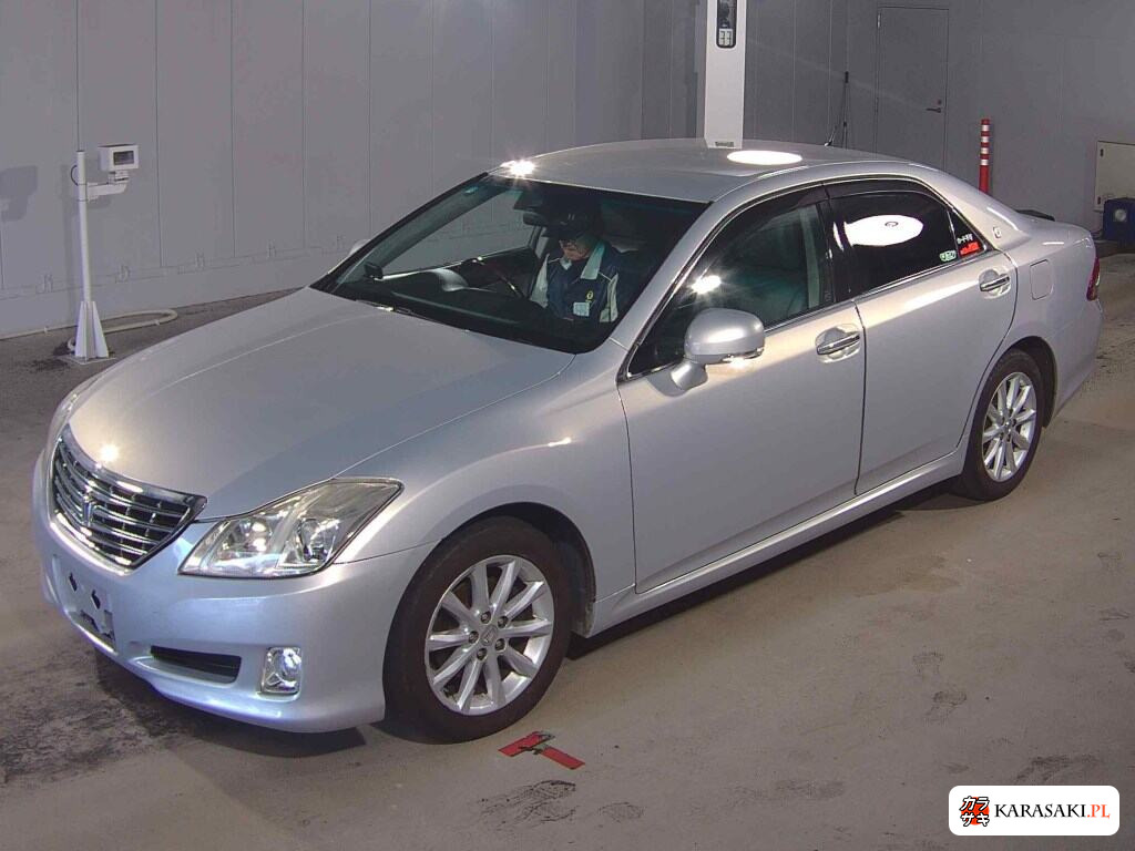 Toyota Crown 2008 z aukcji japońskiej