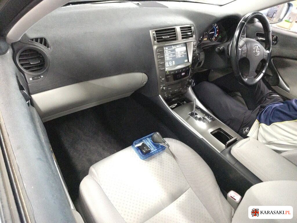 Lexus Is 2005 z aukcji japońskiej