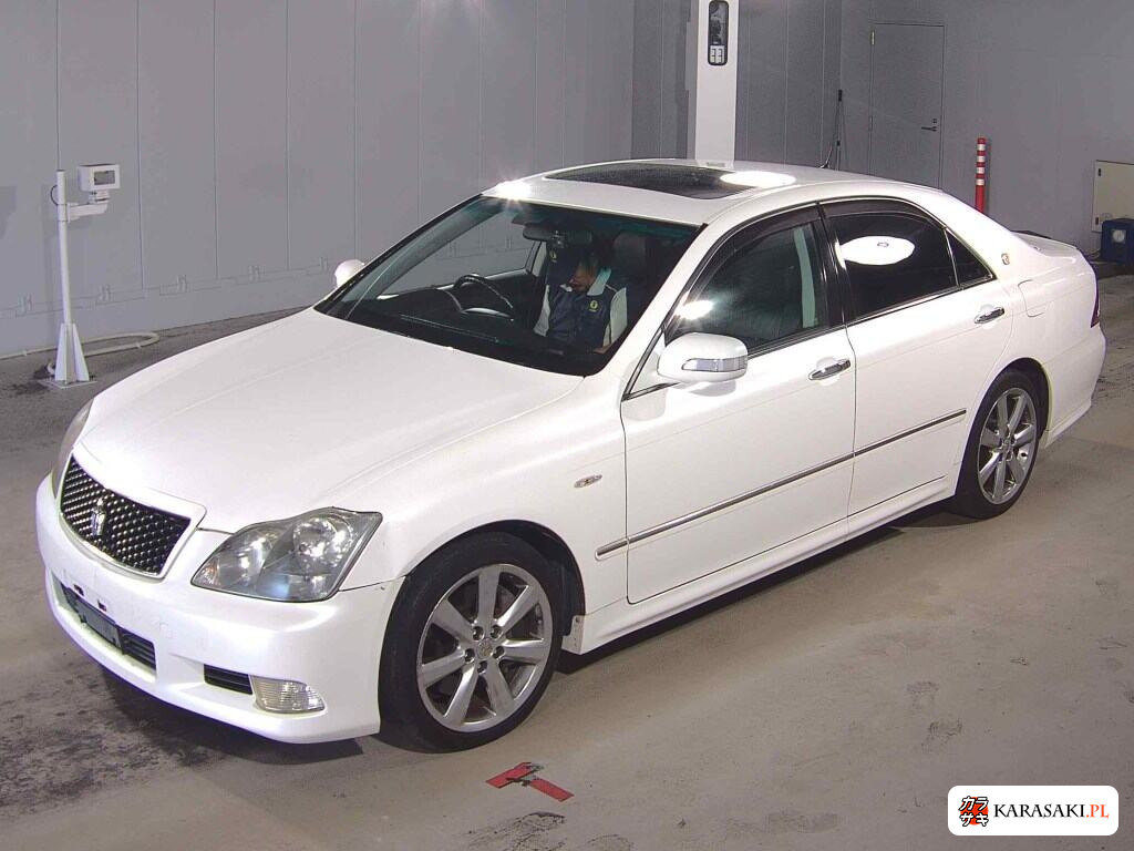 Toyota Crown 2006 z aukcji japońskiej