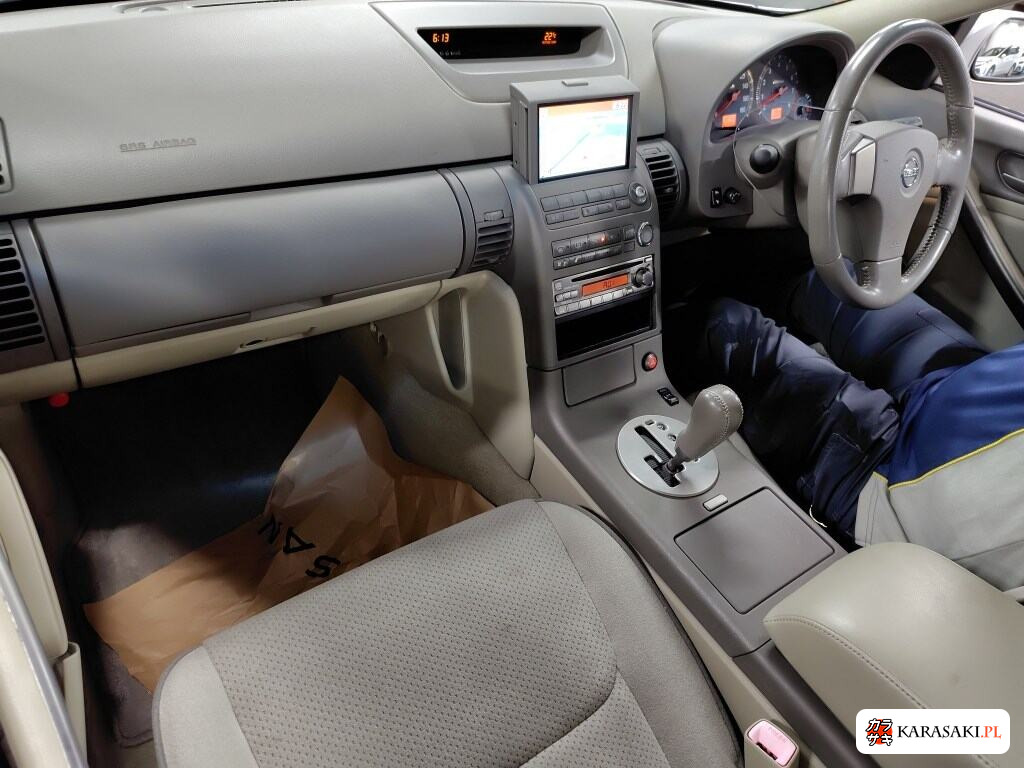 Nissan Skyline 2004 z aukcji japońskiej