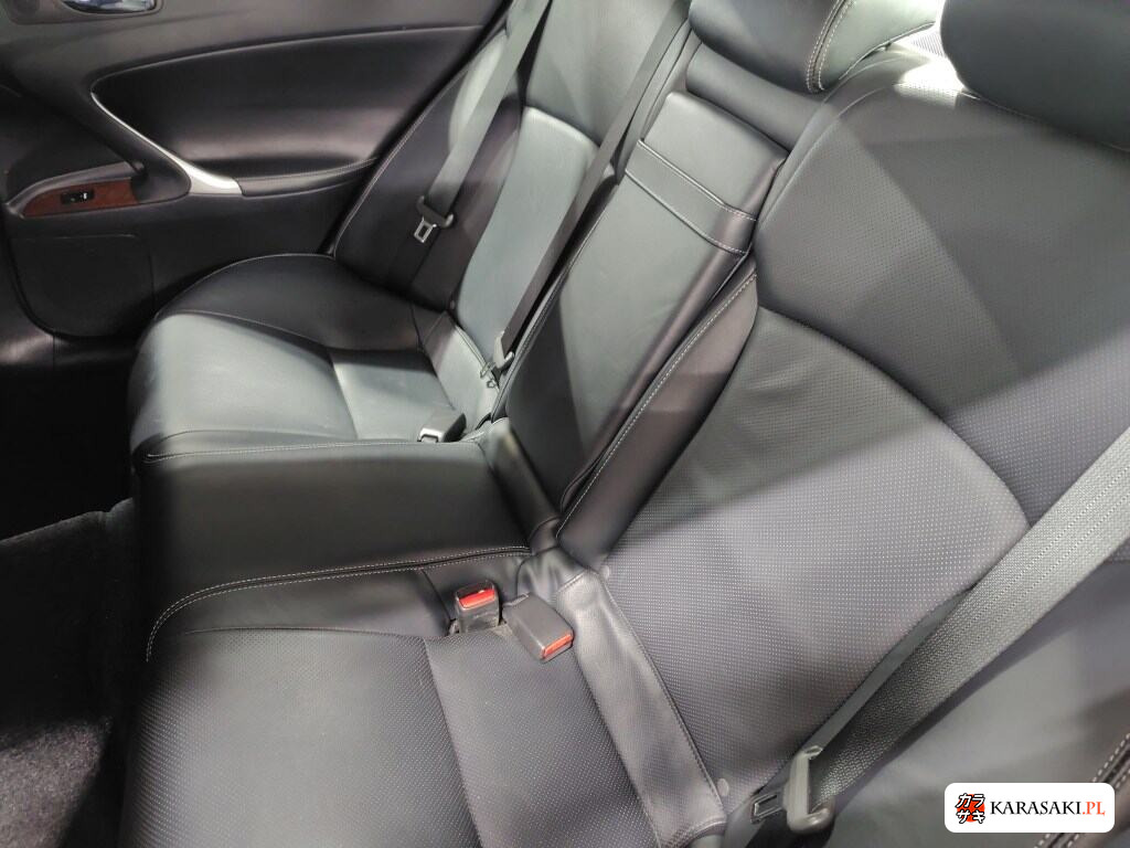Lexus Is 2012 z aukcji japońskiej