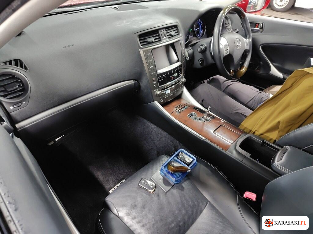 Lexus Is 2012 z aukcji japońskiej
