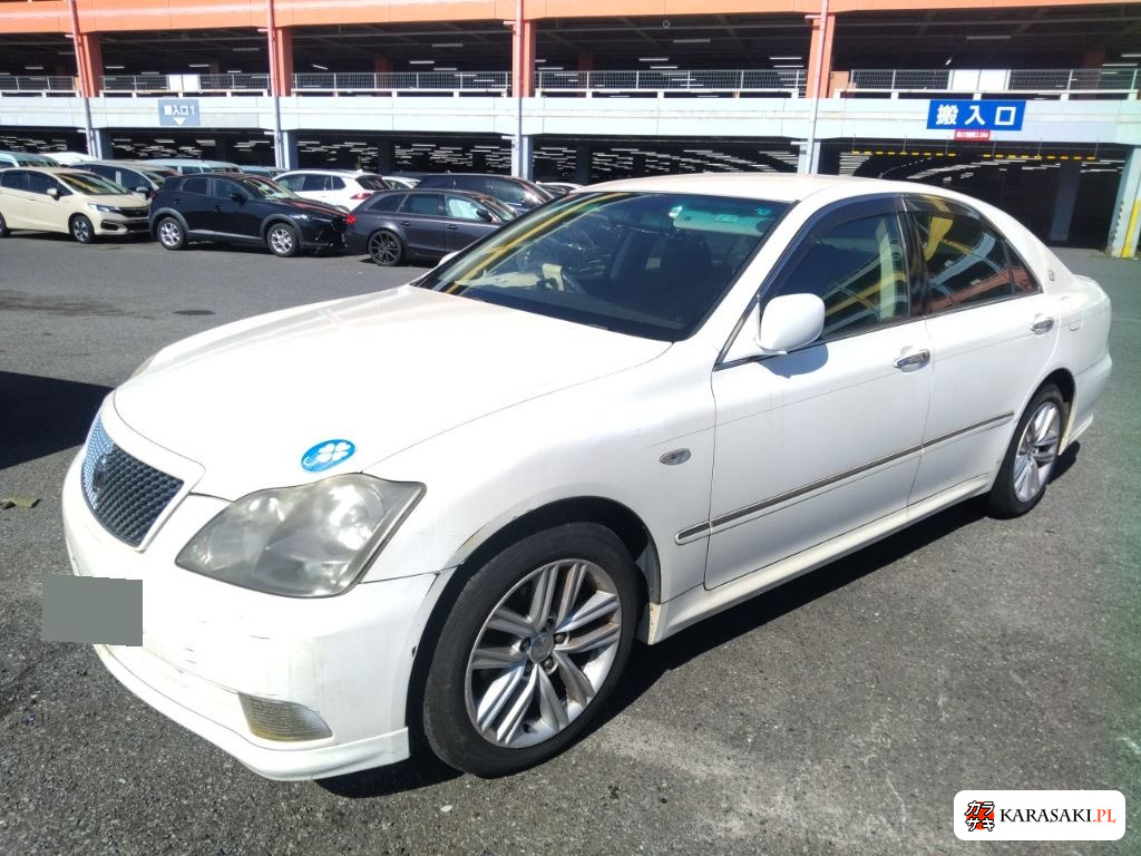Toyota Crown 2004 z aukcji japońskiej