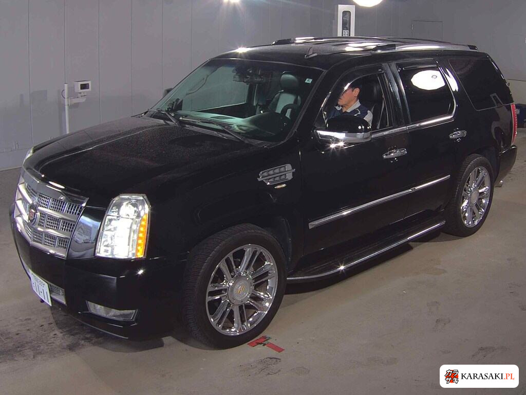 Cadillac Escalade 2011 z aukcji japońskiej