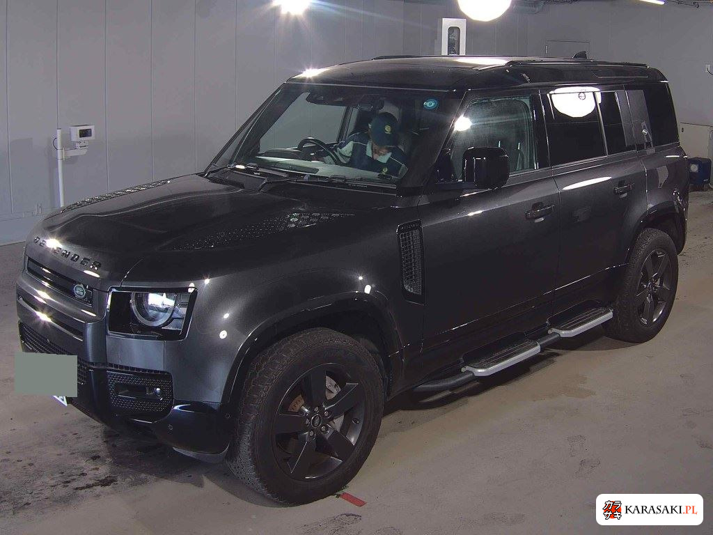 Land Rover Defender 2022 z aukcji japońskiej