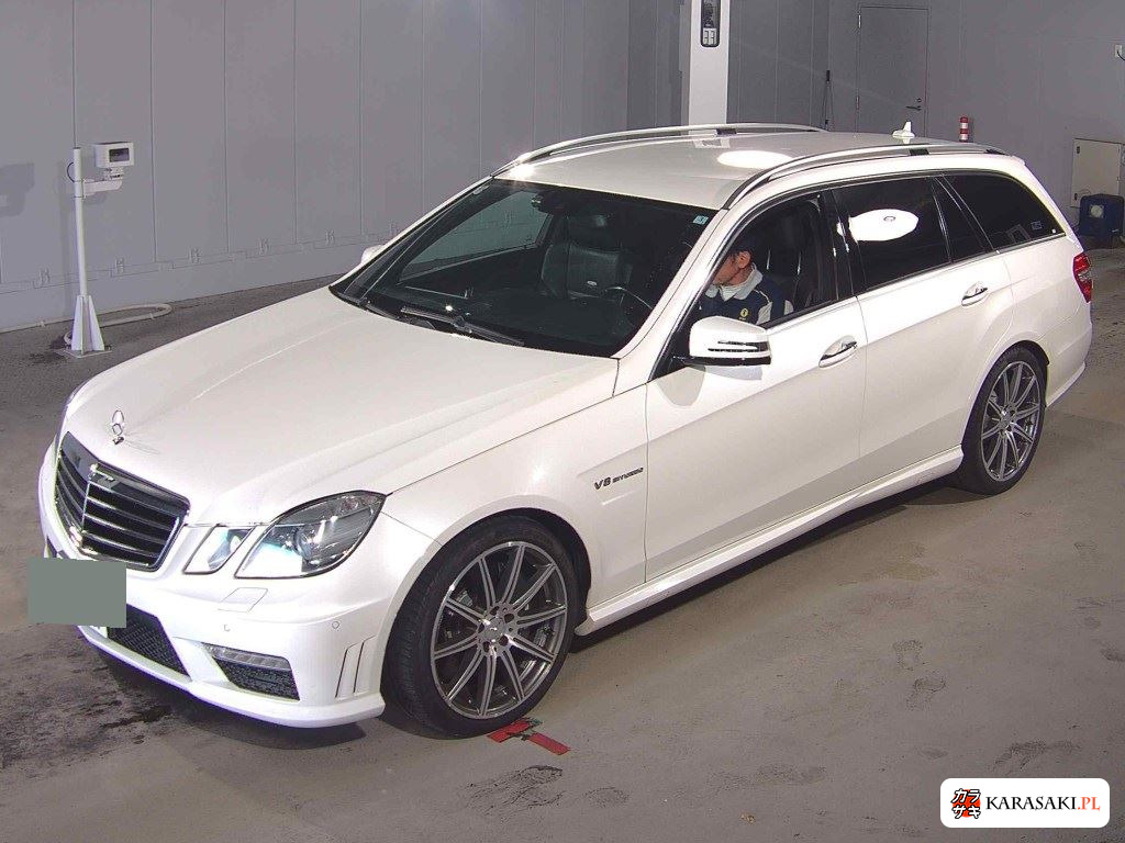 Mercedes-Benz E-Class Stationwagon 2012 z aukcji japońskiej