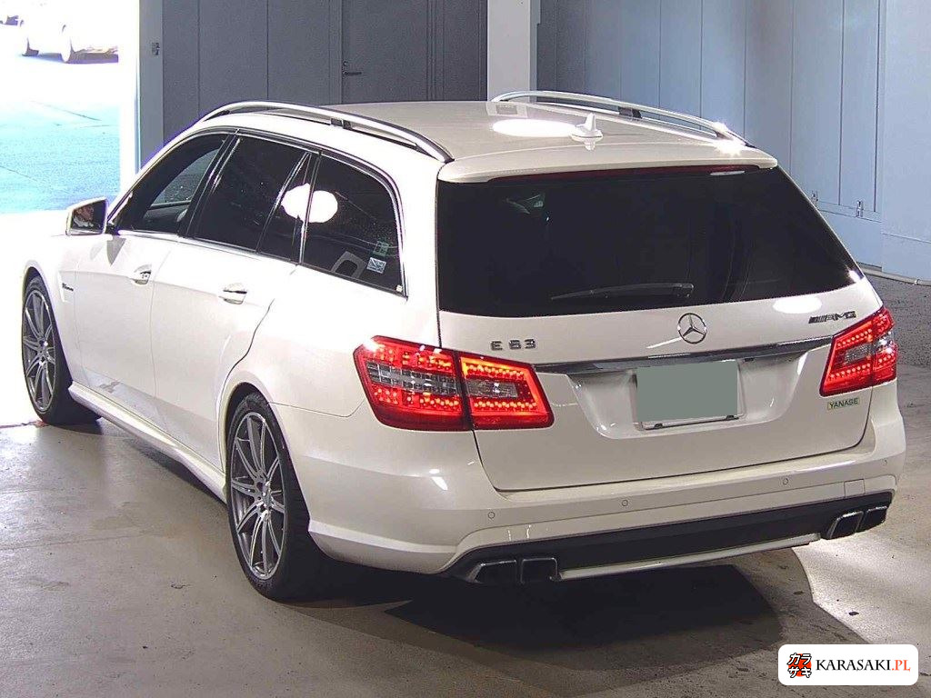 Mercedes-Benz E-Class Stationwagon 2012 z aukcji japońskiej