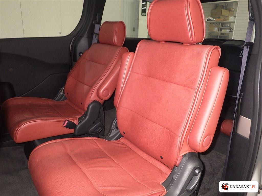 2005 America Nissan Quest 6