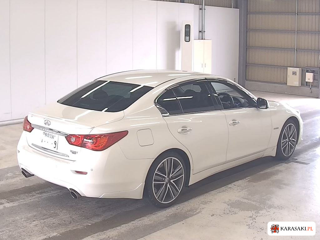 Nissan Skyline 2016 z aukcji japońskiej