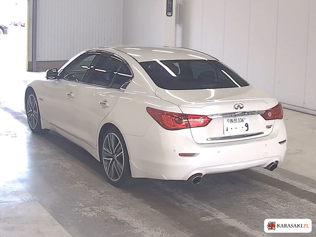 Nissan Skyline 2016 z aukcji japońskiej