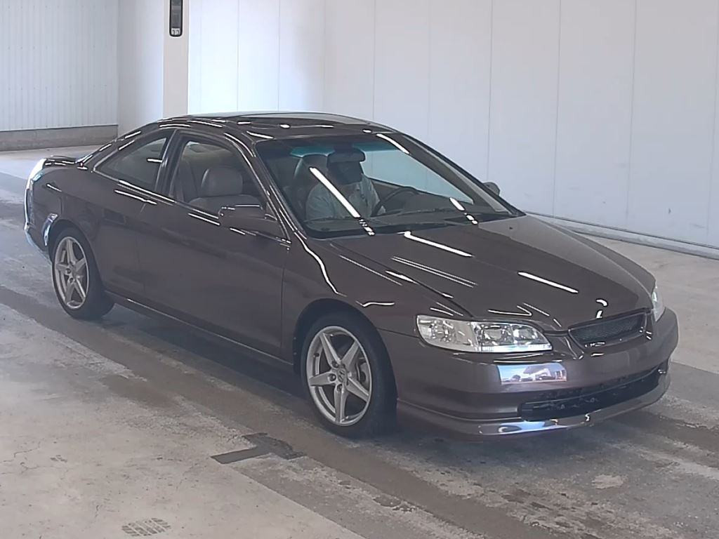 America Honda Accord 2005 from a Japanese auction