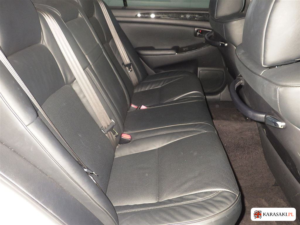 2006 Toyota Crown 4D Athlete 6