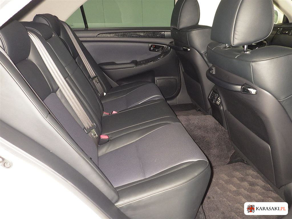 2007 Toyota Crown 4D Athlete Premium Edition 6