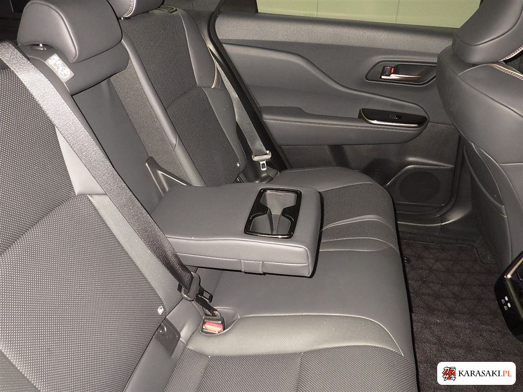 2025 Toyota Crown Estate 5D 4WD Z(hev) 6