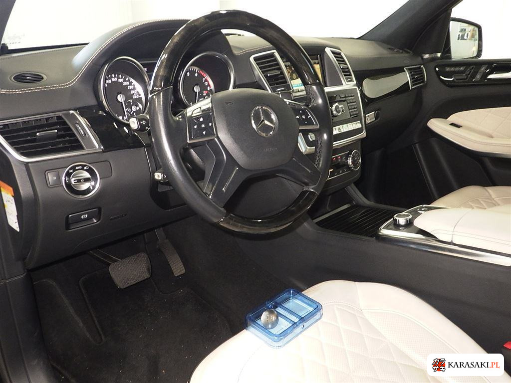 2014 Mercedes-Benz GL-Class 4WD GL550 4MATIC AMG Exclusive Pack 5