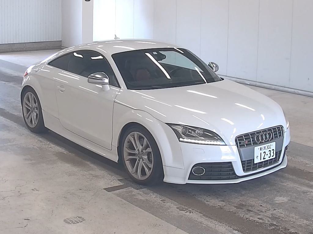 Audi TTS Coupe 2008 z aukcji japońskiej