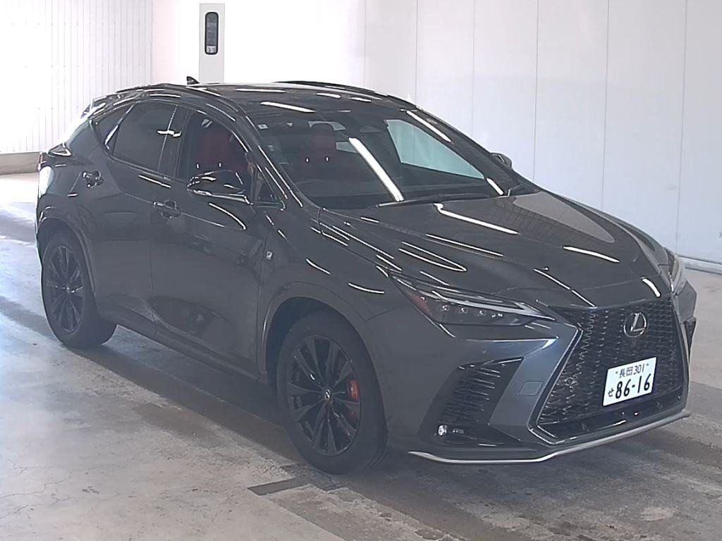 Lexus NX 2024 z aukcji japońskiej