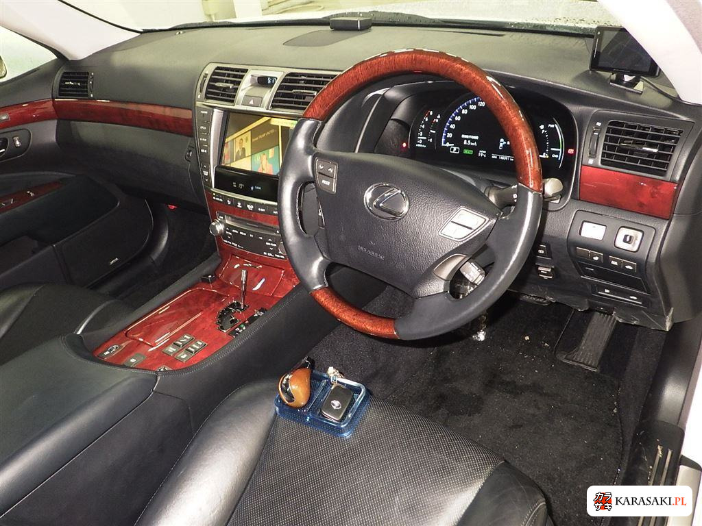 Lexus LS 2011 z aukcji japońskiej