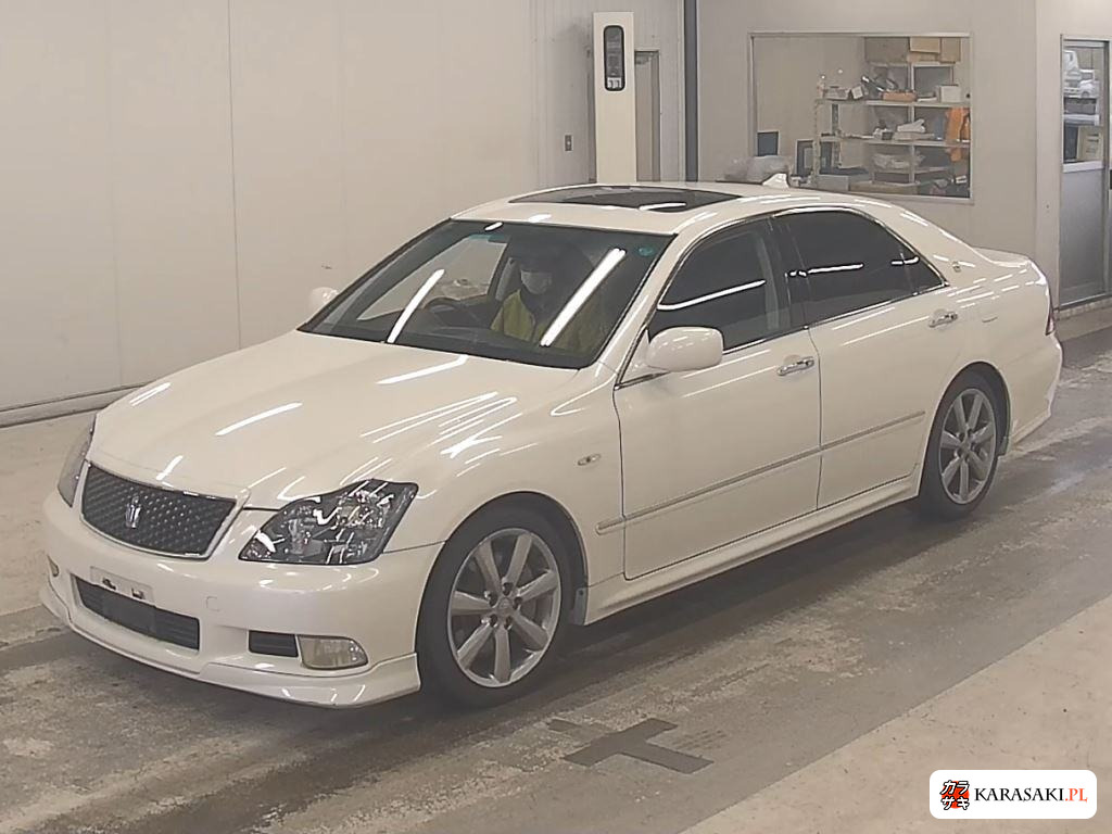 Toyota Crown 2006 z aukcji japońskiej