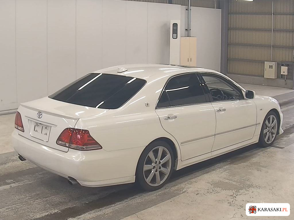 Toyota Crown 2006 z aukcji japońskiej