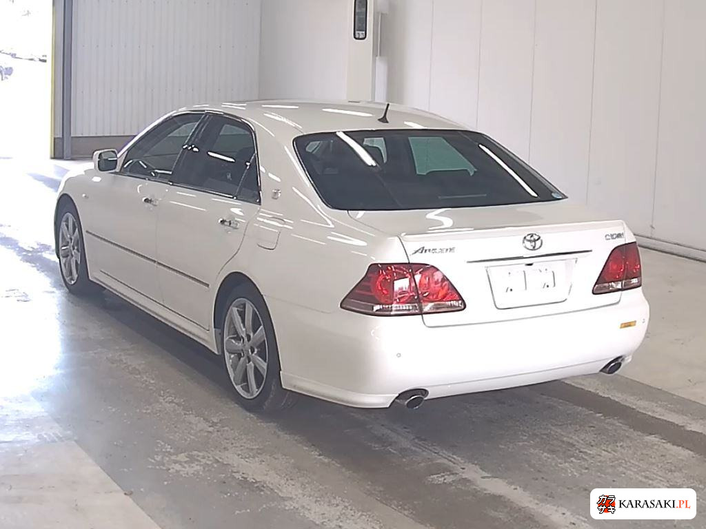 Toyota Crown 2007 z aukcji japońskiej