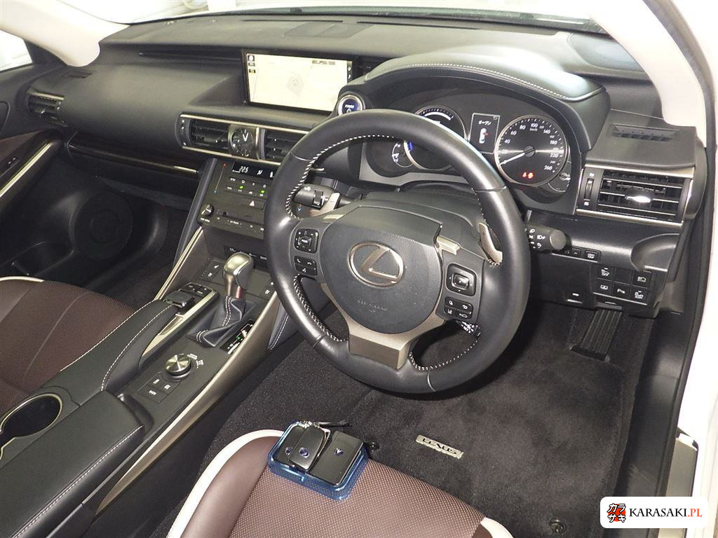 Lexus Is 2019 з японського аукціону