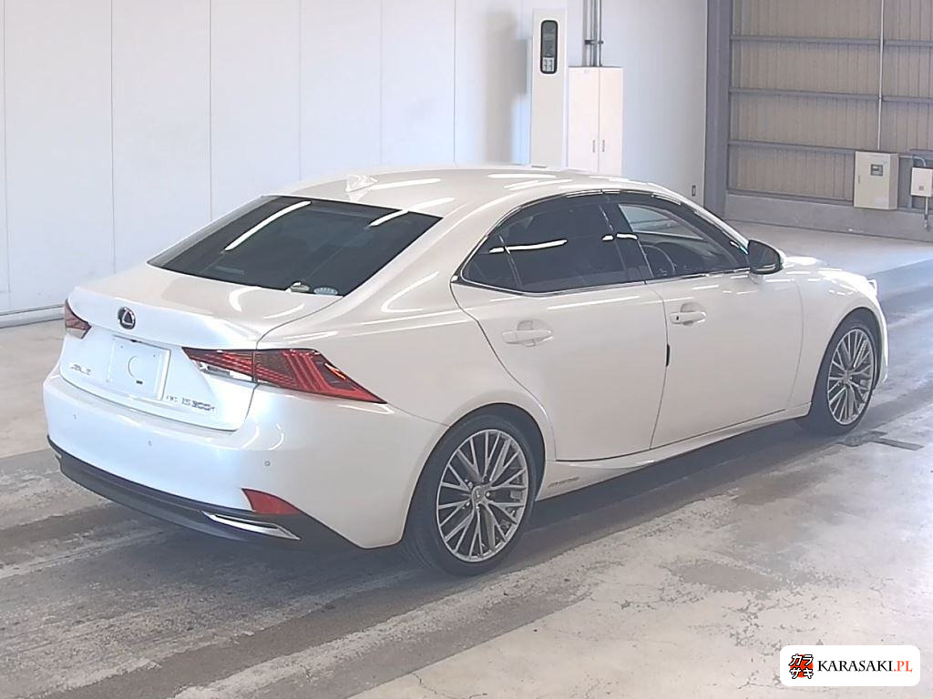 Lexus Is 2019 з японського аукціону