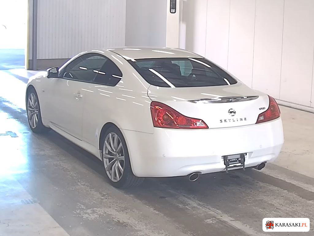 Nissan Skyline 2012 z aukcji japońskiej