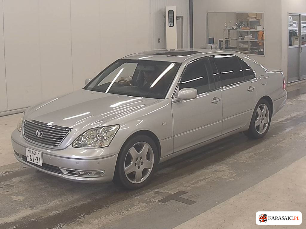 Toyota Celsior 2005 z aukcji japońskiej