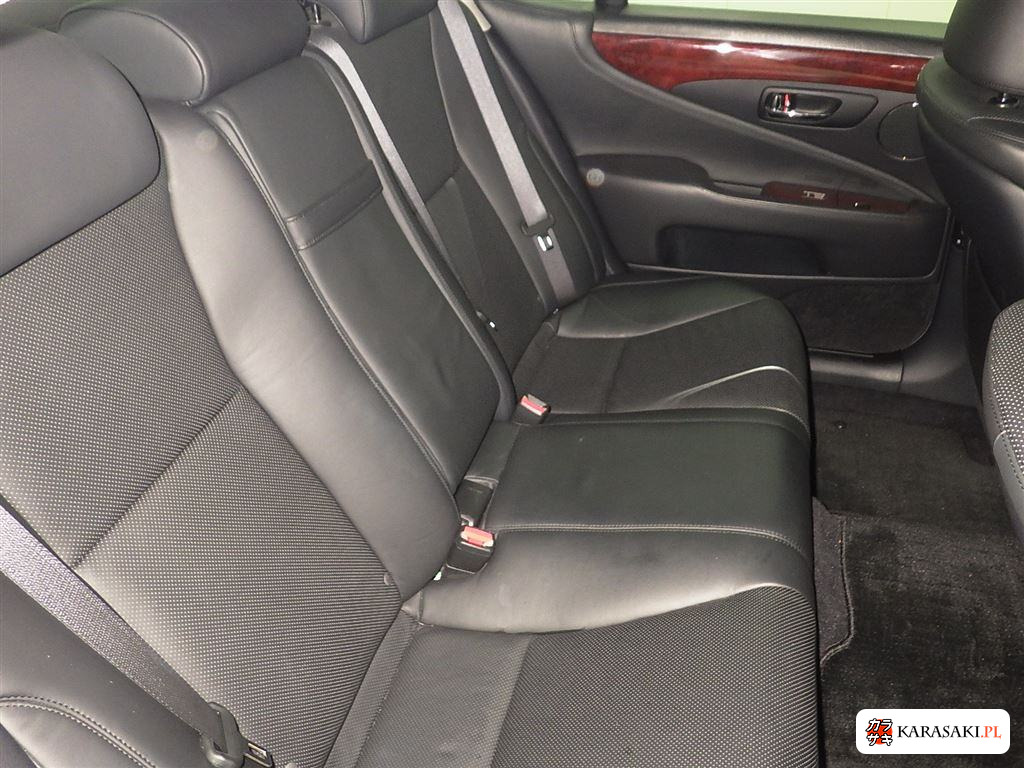 Lexus LS 2007 z aukcji japońskiej