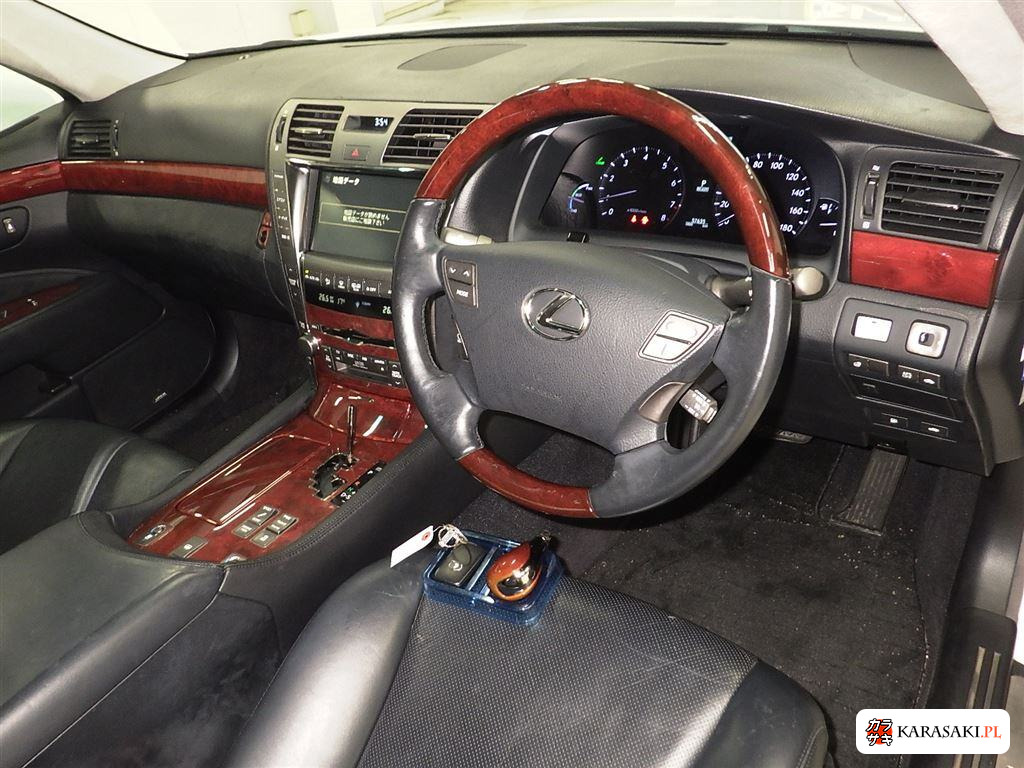 Lexus LS 2007 z aukcji japońskiej